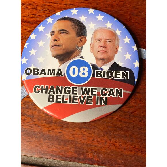 2008 Presidential Campaign Pin back Button Obama - Biden 3 inches Different VGUC - Picture 4 of 9